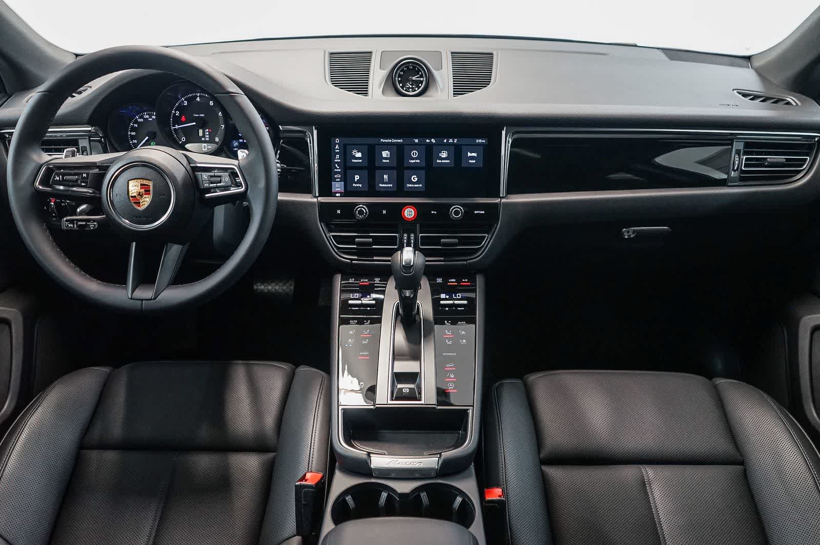 New 2026 Porsche Macan AWD/4WD image 18