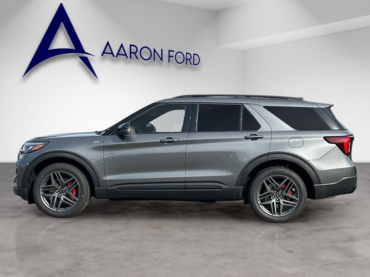 New 2026 Ford Explorer ST-Line w/ ST-Line Street Pack image 3