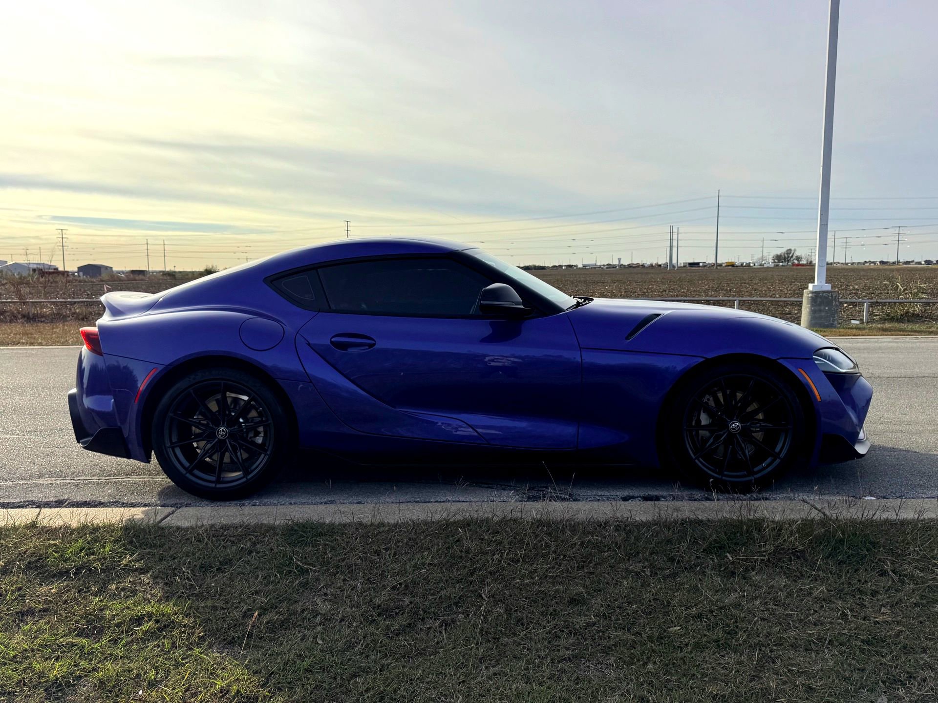 Used 2023 Toyota Supra Premium image 5