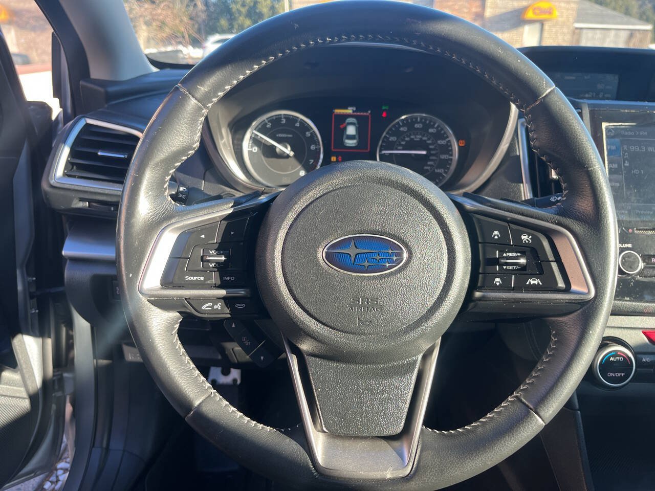Used 2017 Subaru Impreza 2.0i Limited AWD/4WD image 7