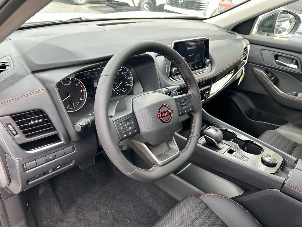 New 2026 Nissan Rogue SV AWD/4WD image 22