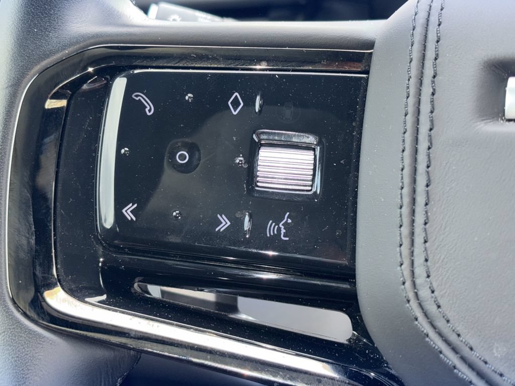Used 2024 Land Rover Range Rover Velar Dynamic HSE AWD/4WD image 10