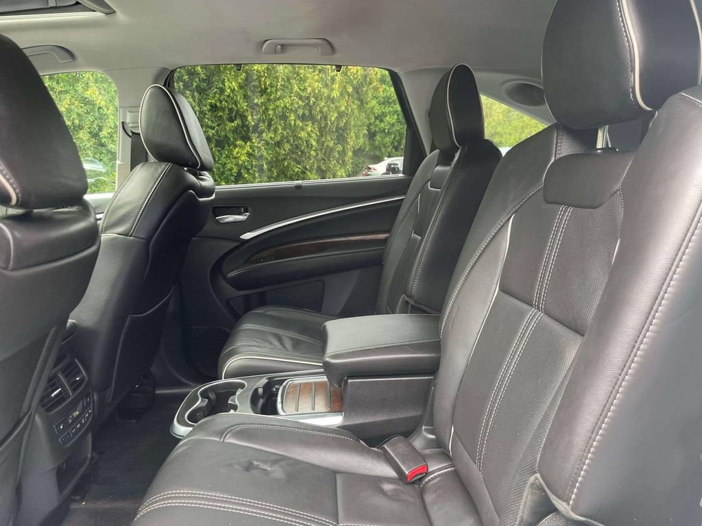 Used 2017 Acura MDX w/ Advance Package AWD/4WD image 12