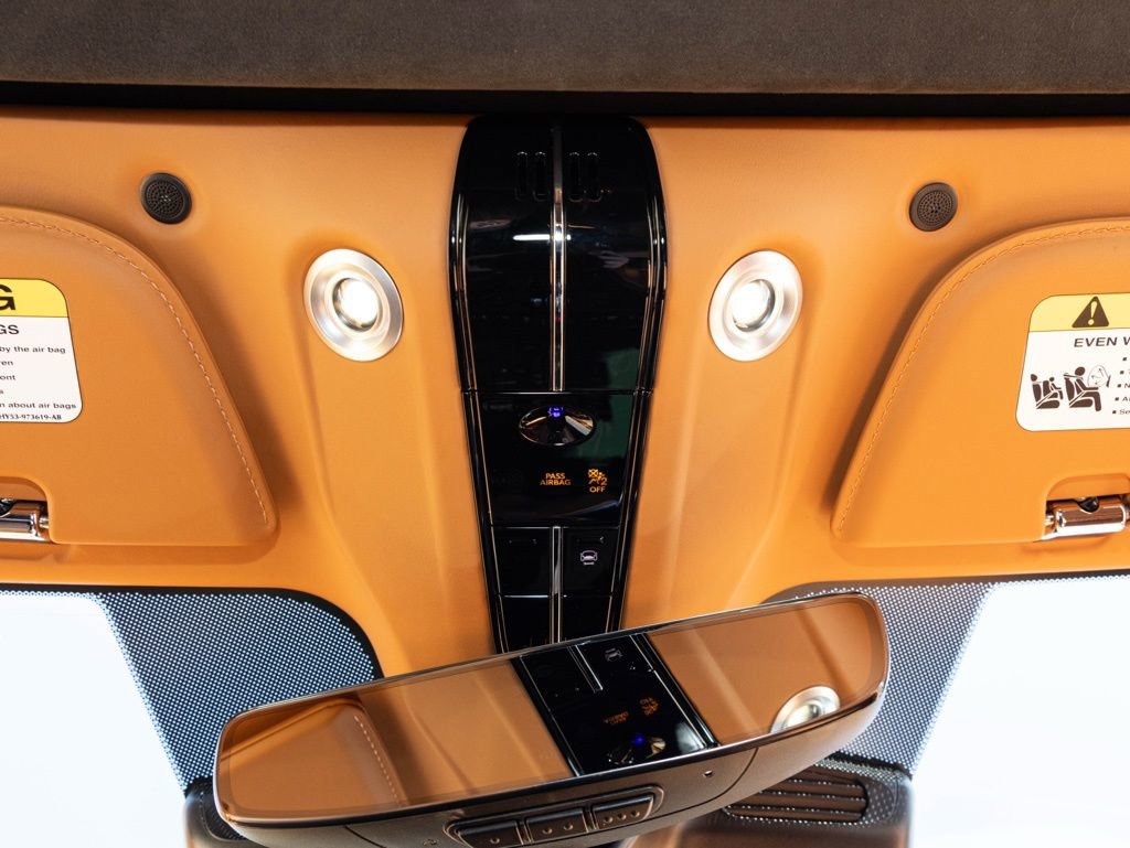 New 2026 Aston Martin DB12 Convertible image 41