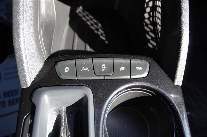 Used 2021 Chevrolet TrailBlazer LT w/ Convenience Package AWD/4WD image 22