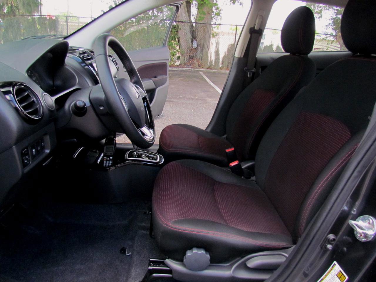 Used 2024 Mitsubishi Mirage SE image 14