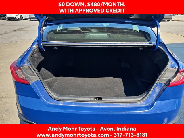 Used 2025 Toyota Camry SE FWD image 30