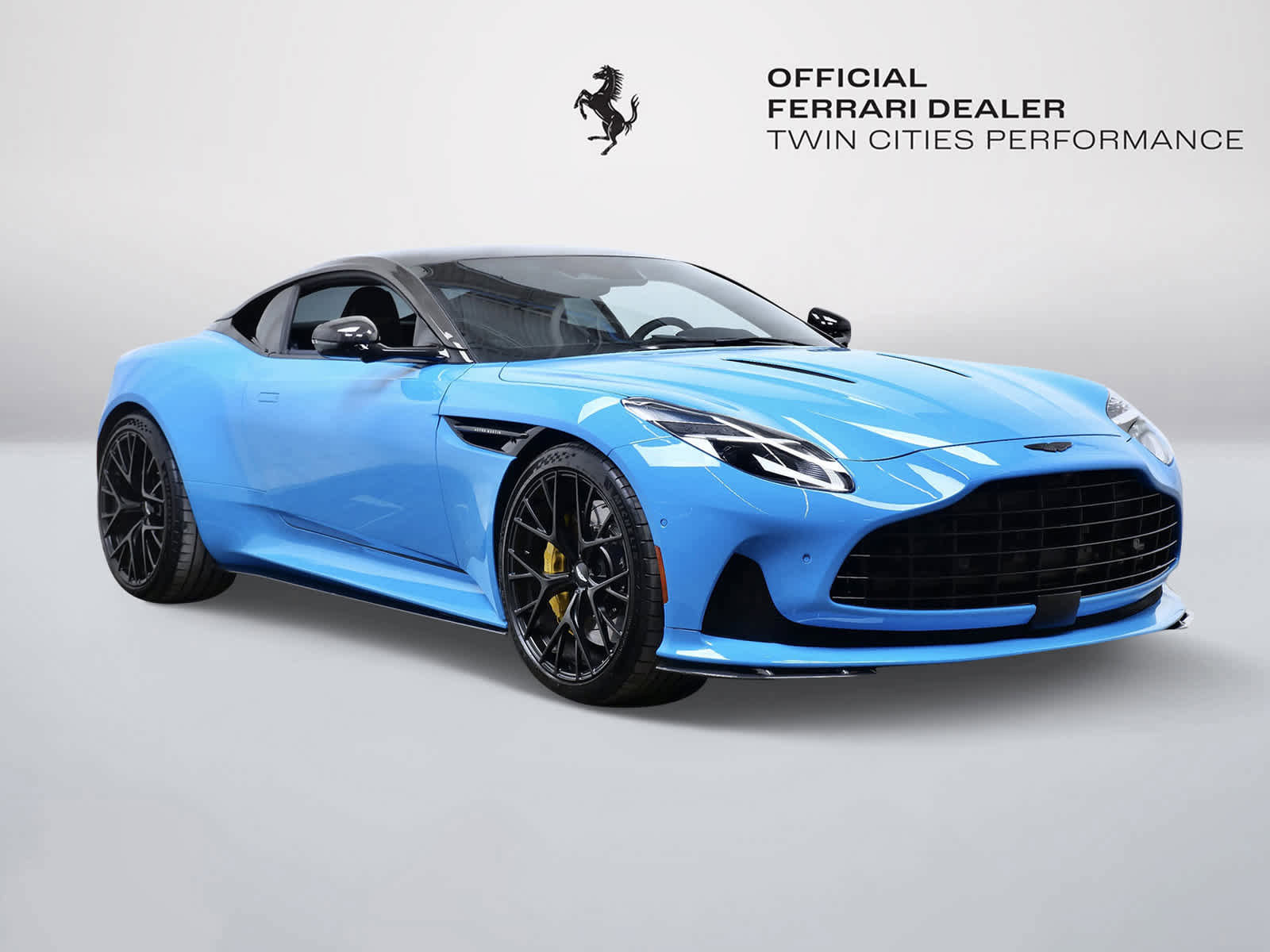 Used 2024 Aston Martin DB12 Coupe image 8
