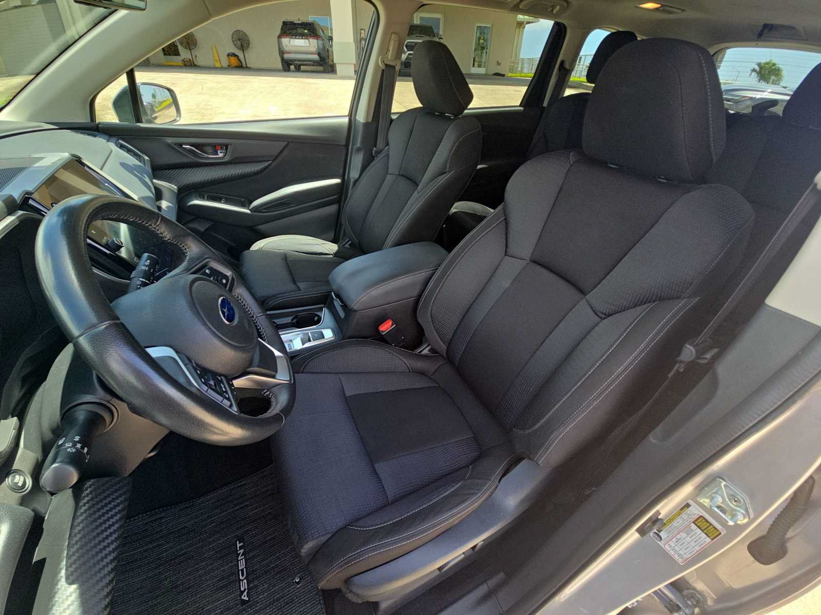 Used 2023 Subaru Ascent Premium w/ Convenience Package AWD/4WD image 14