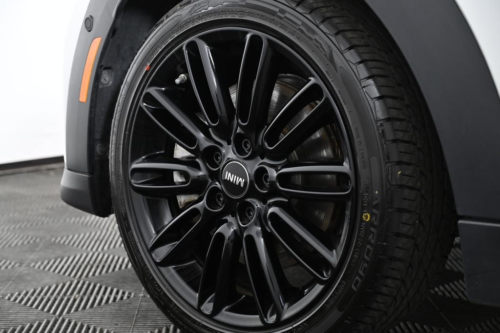Certified 2023 MINI Cooper S image 33