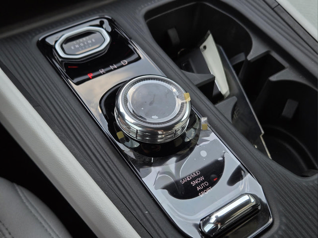 New 2026 Jeep Cherokee Laredo AWD/4WD image 12