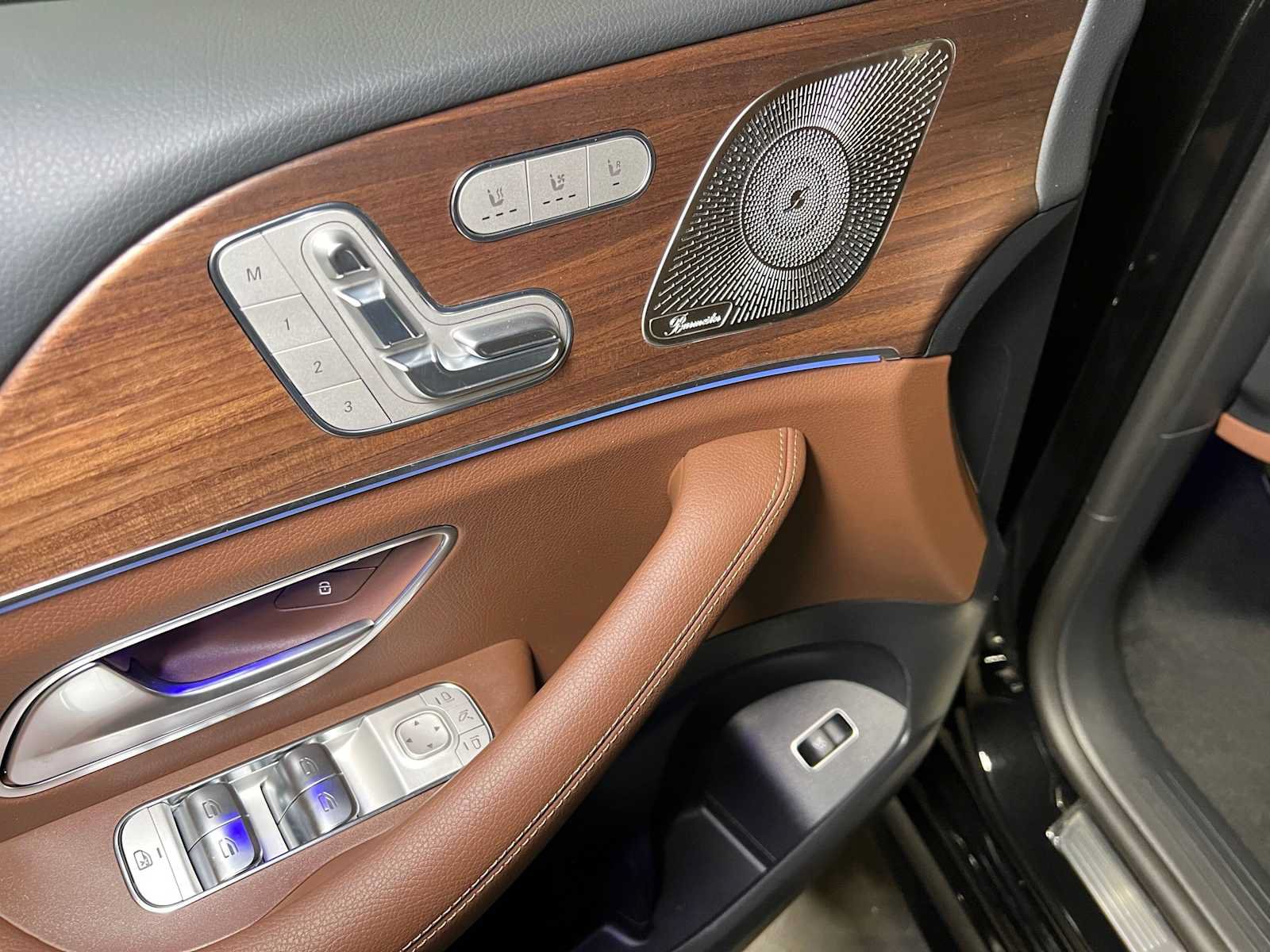 New 2026 Mercedes-Benz GLS 450 4MATIC image 22