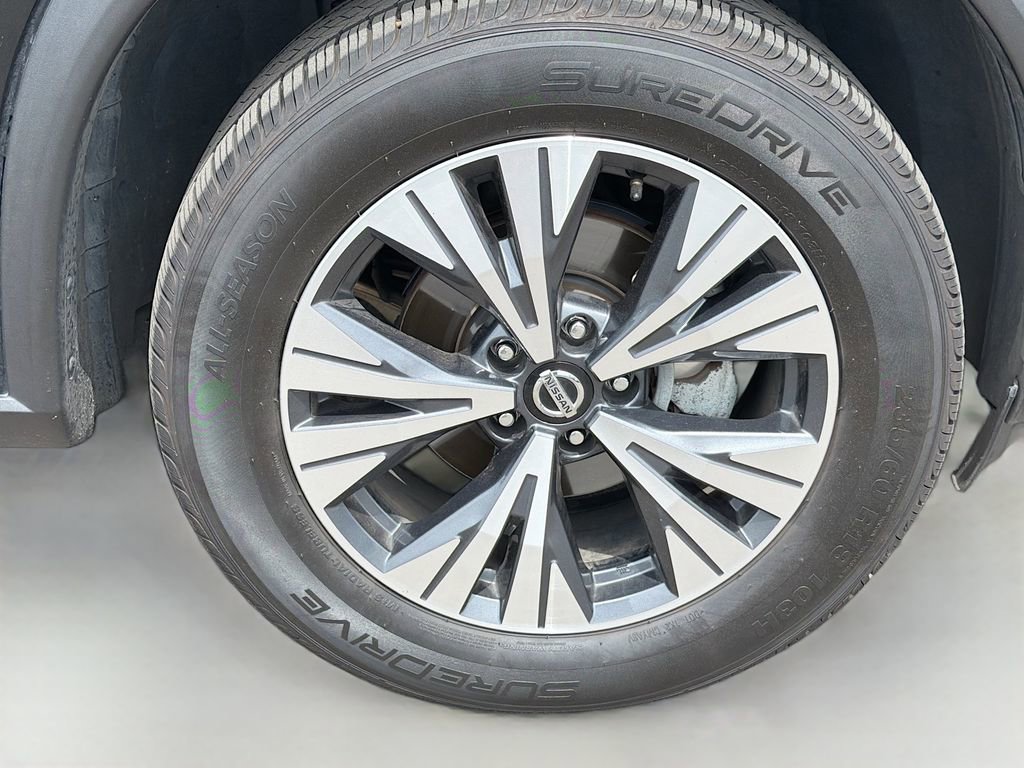 Used 2021 Nissan Rogue SV FWD image 10