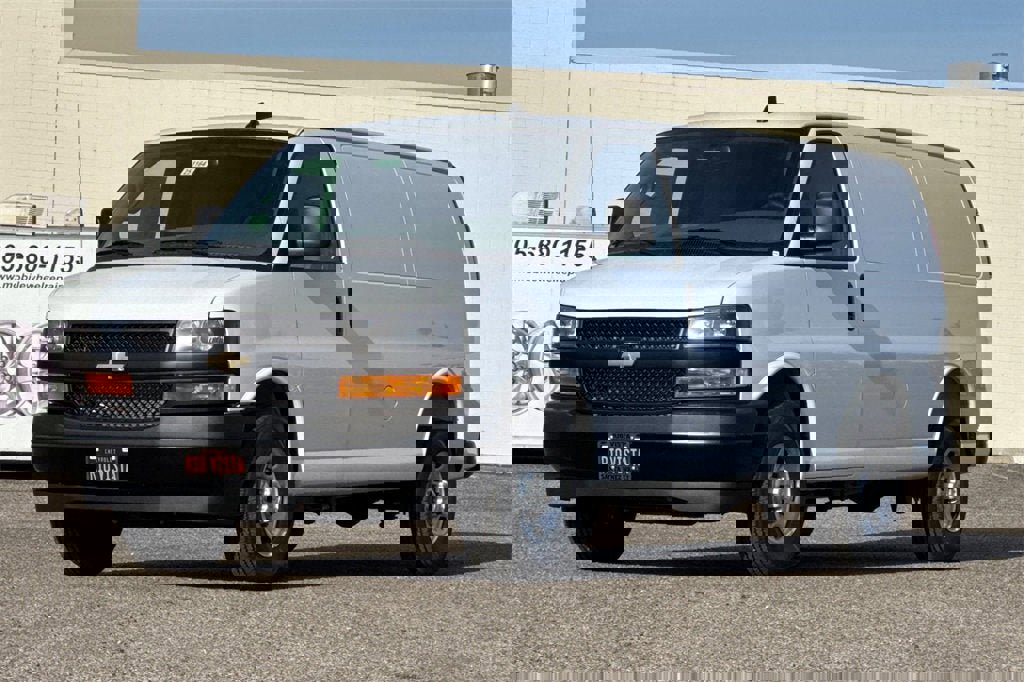 New 2025 Chevrolet Express 2500 w/ Enhanced Convenience Package image 8