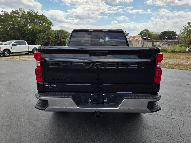 New 2026 Chevrolet Silverado 1500 LT w/ LPO, Dark Essentials Package RWD image 3