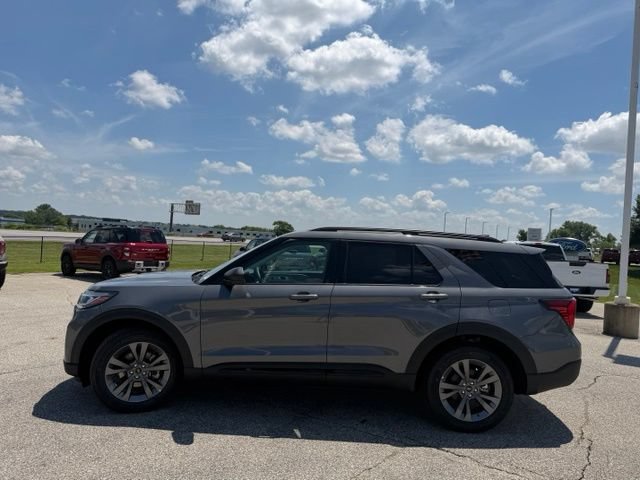 New 2026 Ford Explorer Active w/ Active Comfort Package AWD/4WD image 5