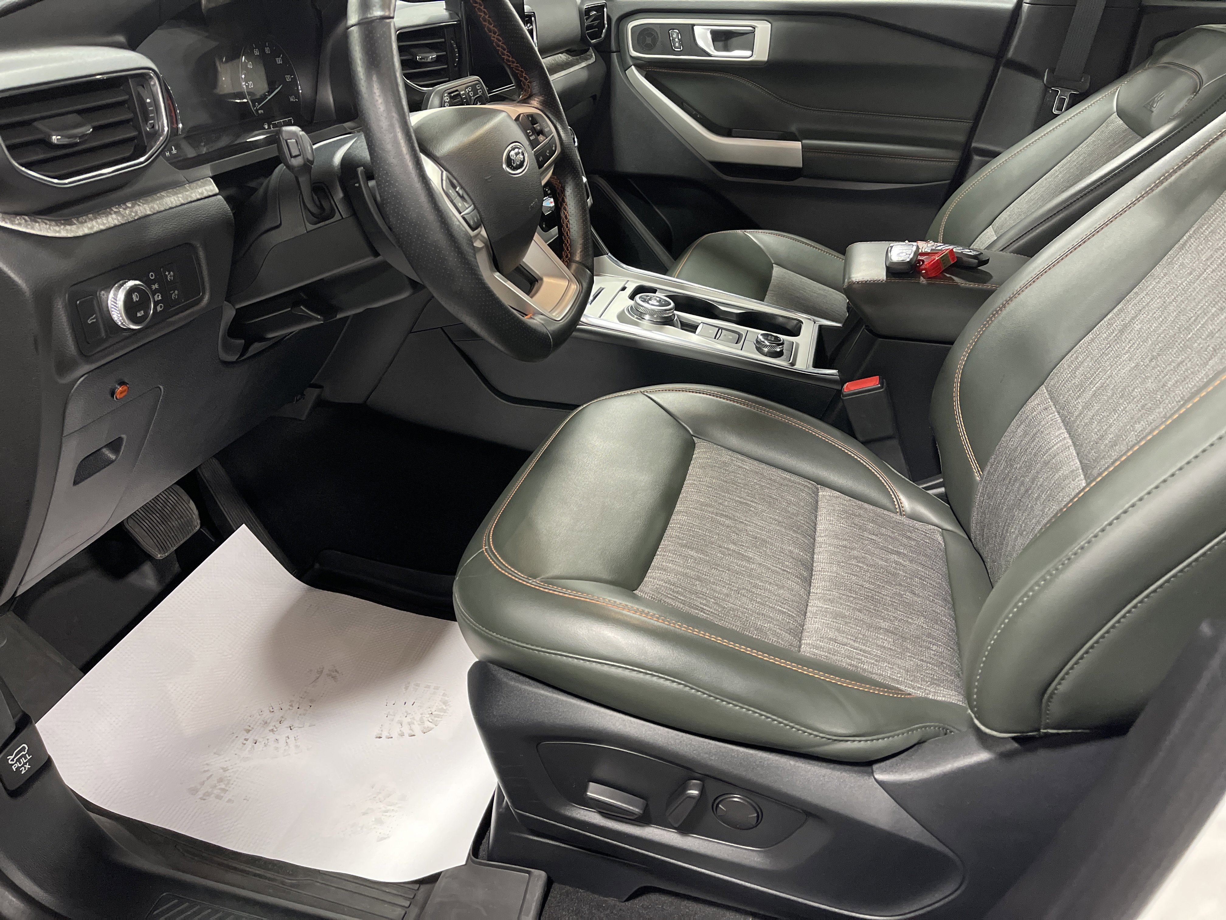 Used 2022 Ford Explorer Timberline image 11