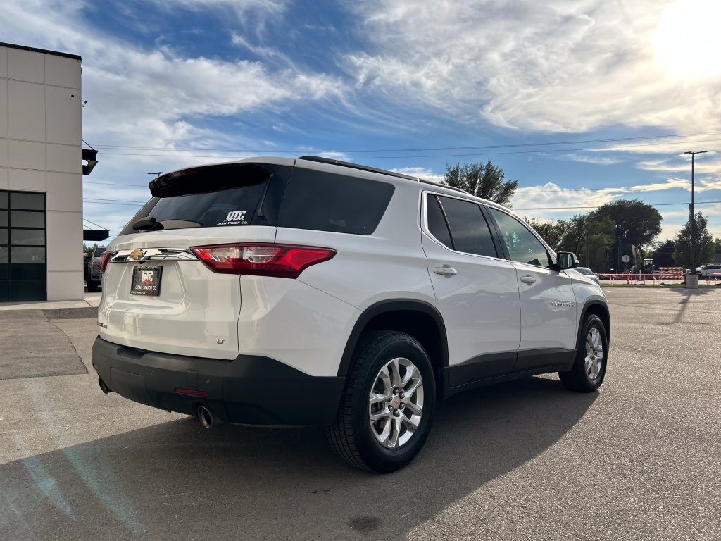 Used 2019 Chevrolet Traverse LT AWD/4WD image 3