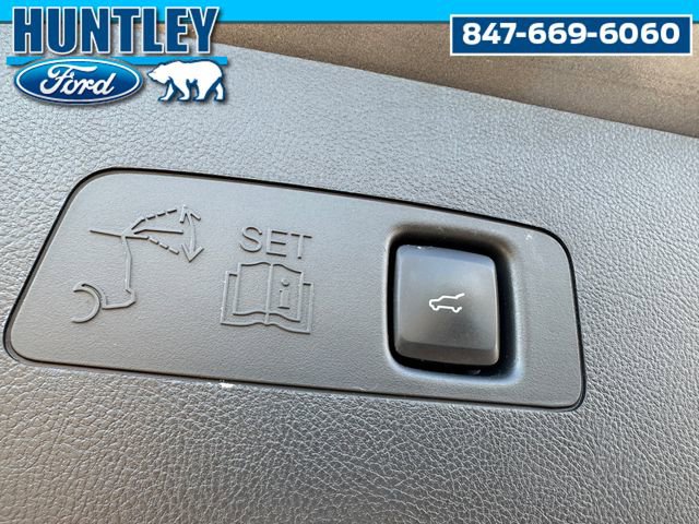 Used 2022 Lincoln Corsair Reserve w/ Equipment Group 201A image 12