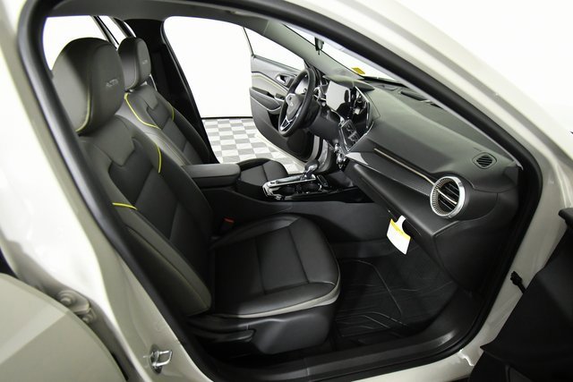 New 2026 Chevrolet Trax ACTIV image 22