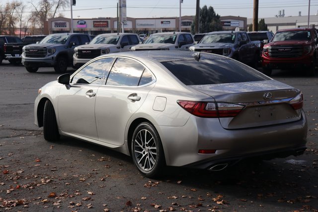 Used 2017 Lexus ES 350 image 4