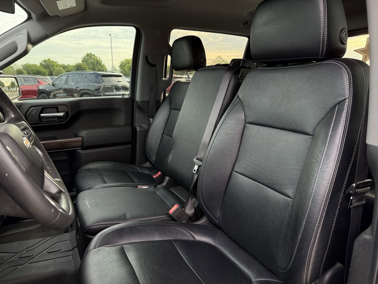 Used 2019 Chevrolet Silverado 1500 LT w/ Texas Edition image 21
