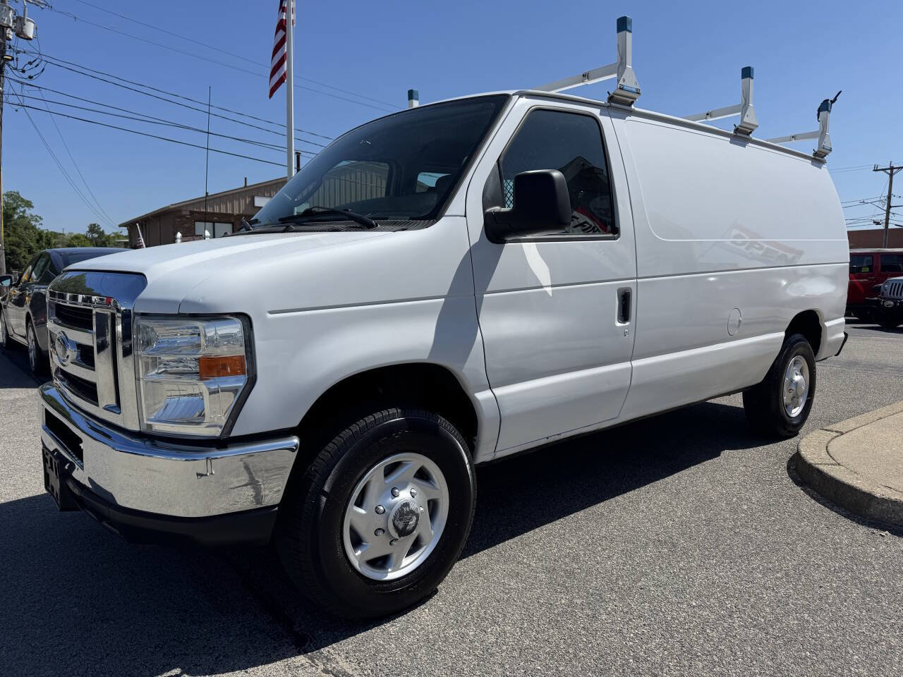 Used 2012 Ford E-250 and Econoline 250 w/ Commercial Cargo Van Pkg RWD image 3