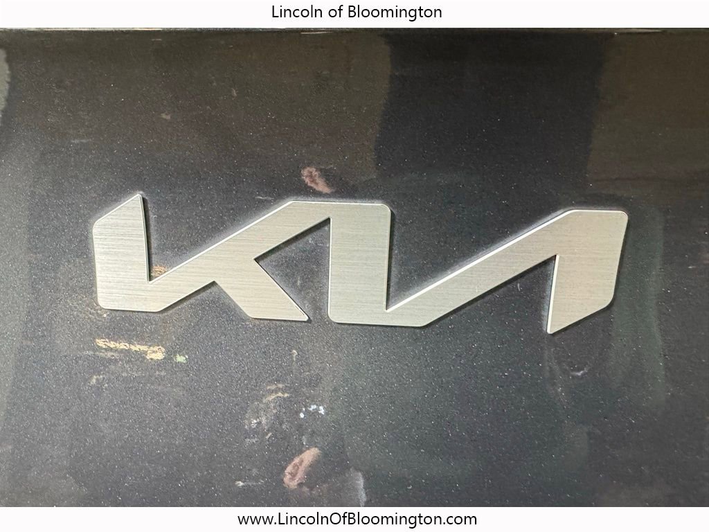 Used 2025 Kia Sportage SX Prestige image 24