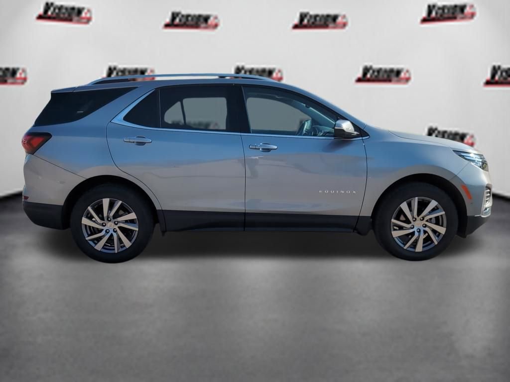 Used 2023 Chevrolet Equinox Premier AWD/4WD image 44