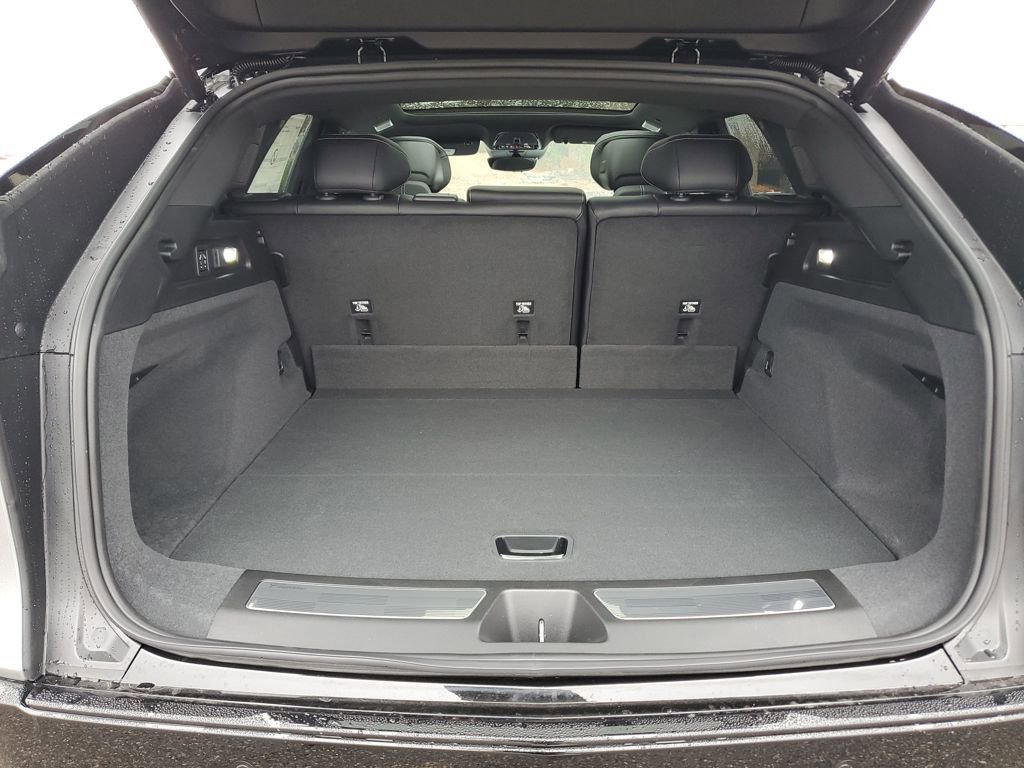 New 2026 Cadillac Lyriq Premium Sport image 28