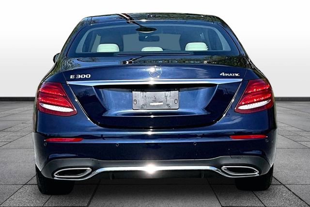 Used 2019 Mercedes-Benz E 300 4MATIC image 8