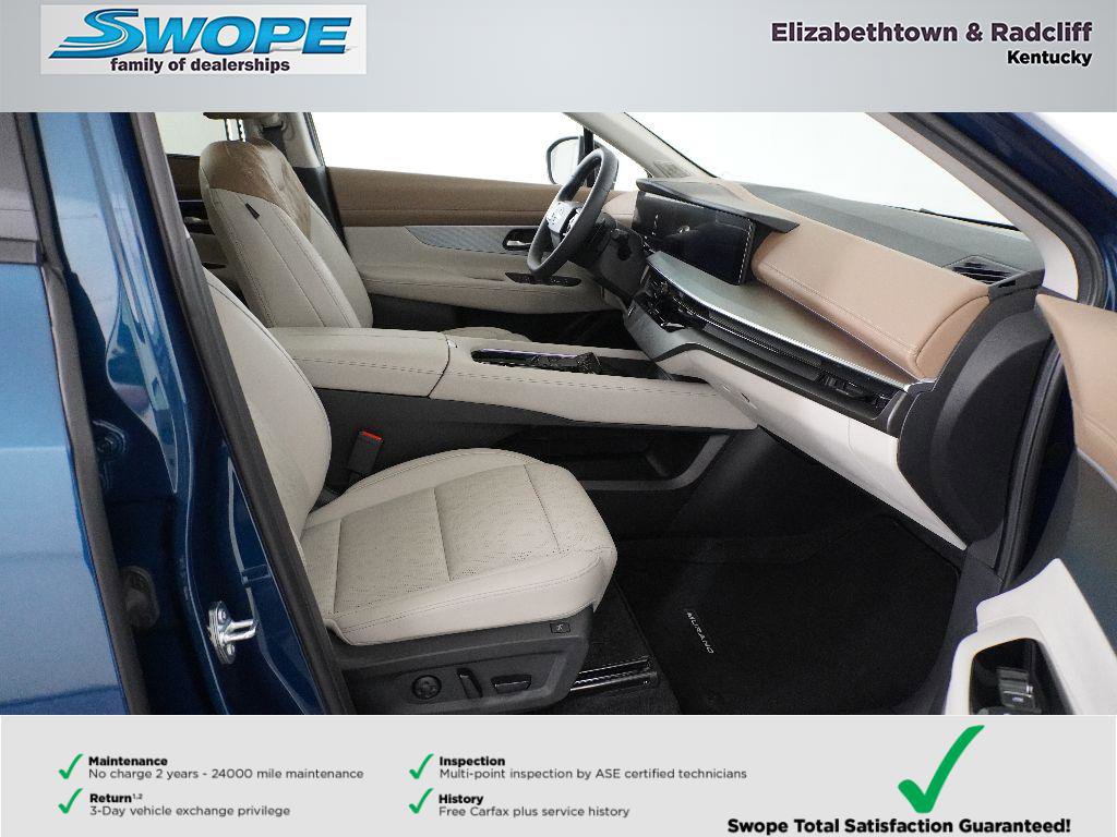 Certified 2025 Nissan Murano Platinum w/ Cargo Package image 10