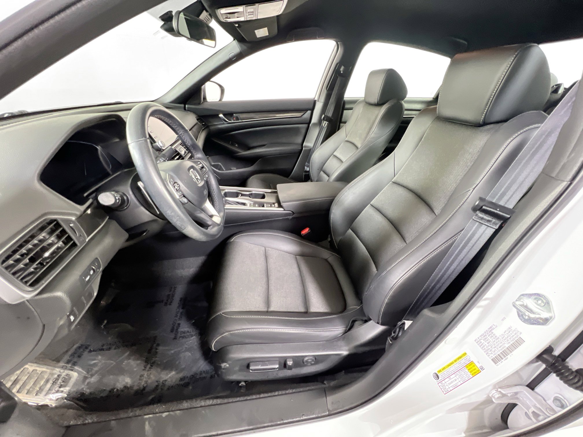 Used 2022 Honda Accord Sport image 19