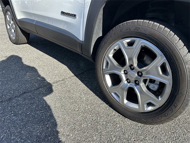 Used 2023 Jeep Renegade Limited w/ Sun/Sound Group image 11