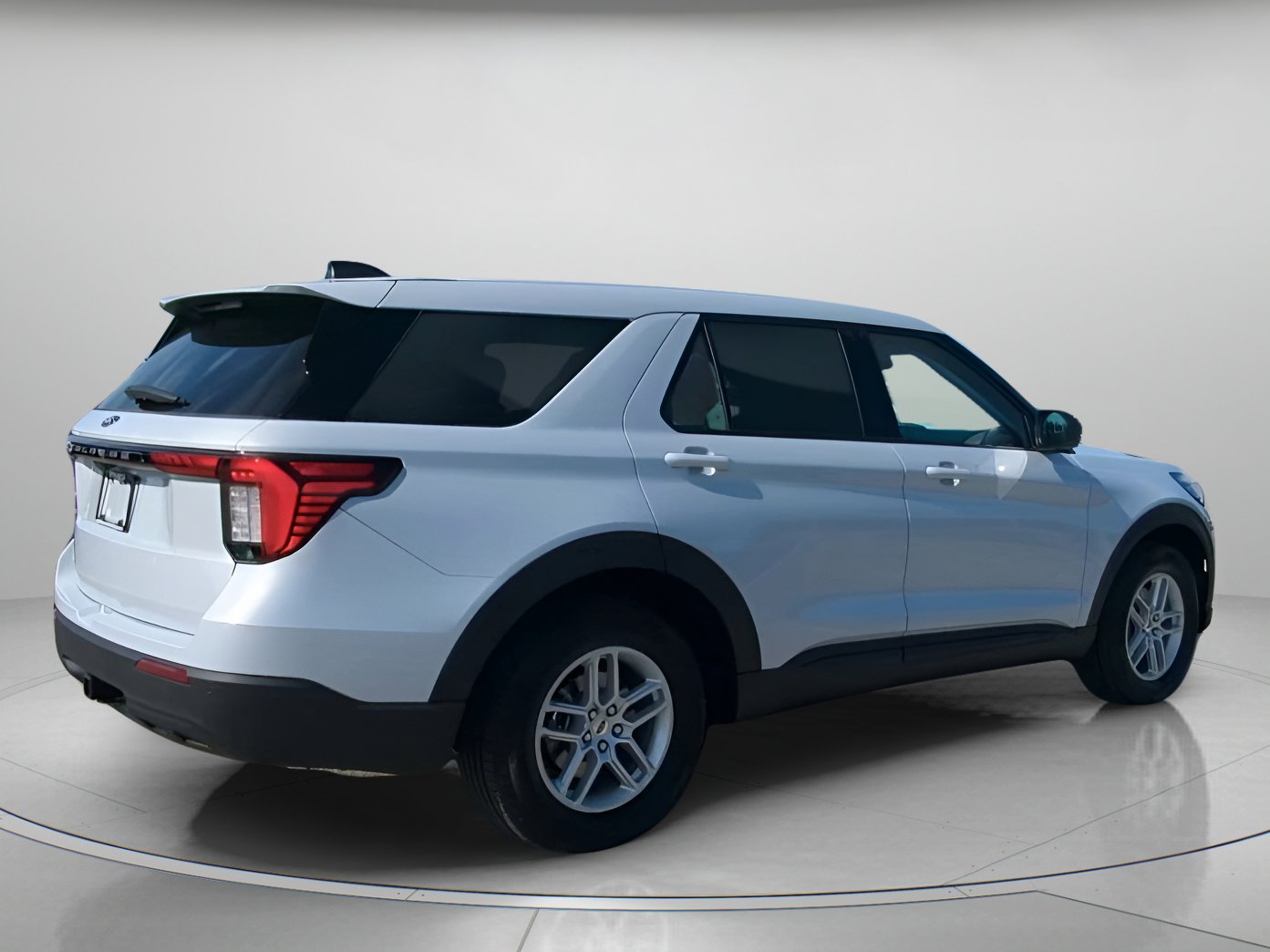 New 2026 Ford Explorer Active RWD image 31