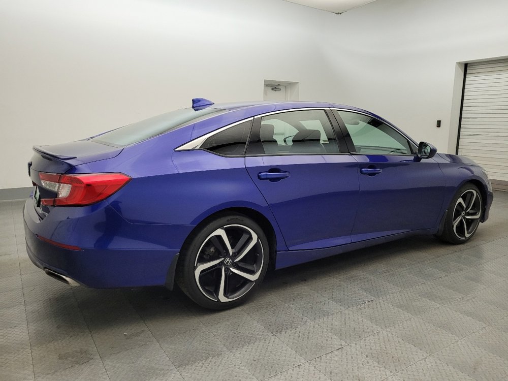 Used 2018 Honda Accord Sport image 10