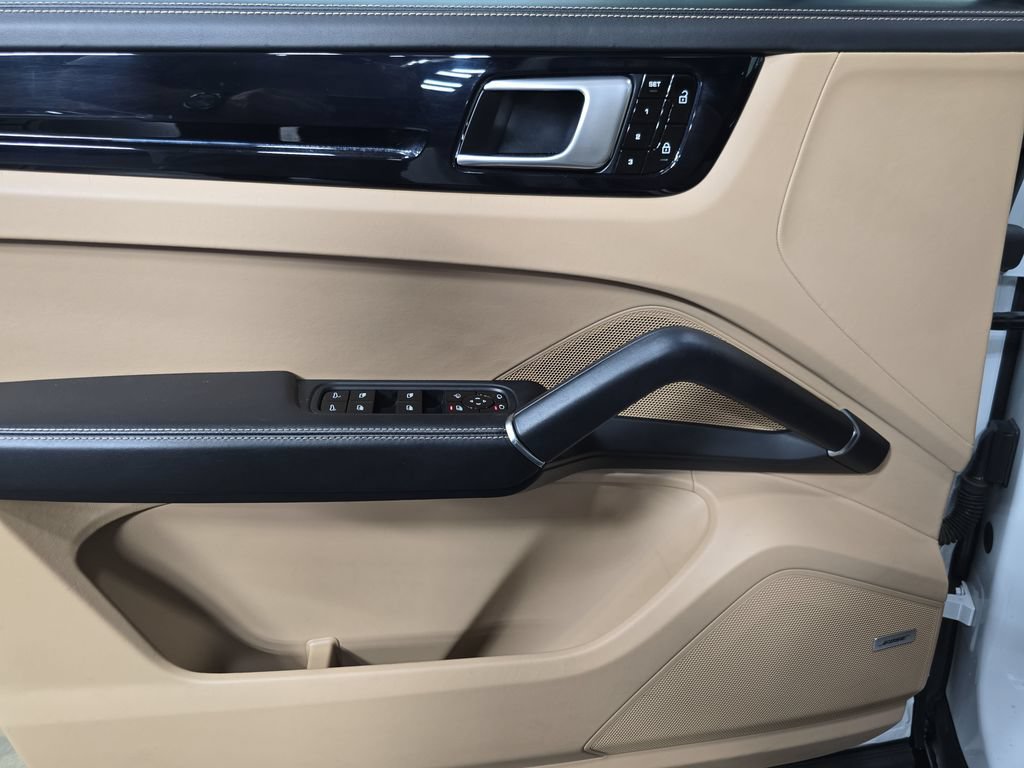 Used 2019 Porsche Cayenne S AWD/4WD image 22