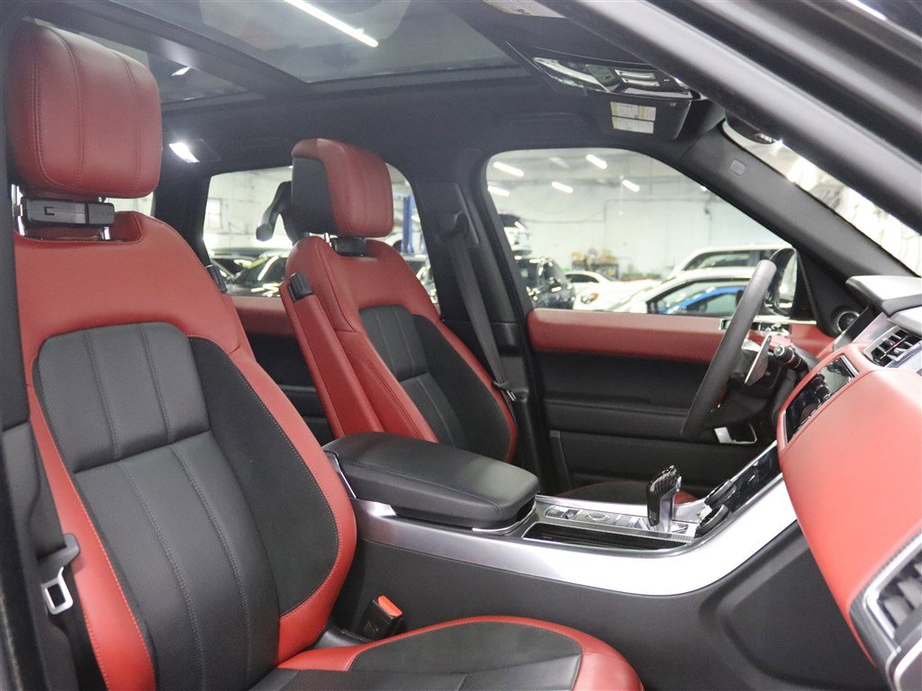 Used 2019 Land Rover Range Rover Sport HST AWD/4WD image 33