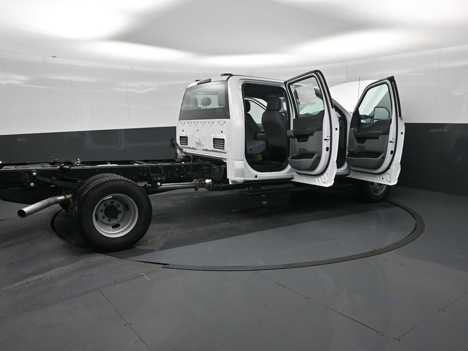 New 2026 Ford F350 XL AWD/4WD image 36