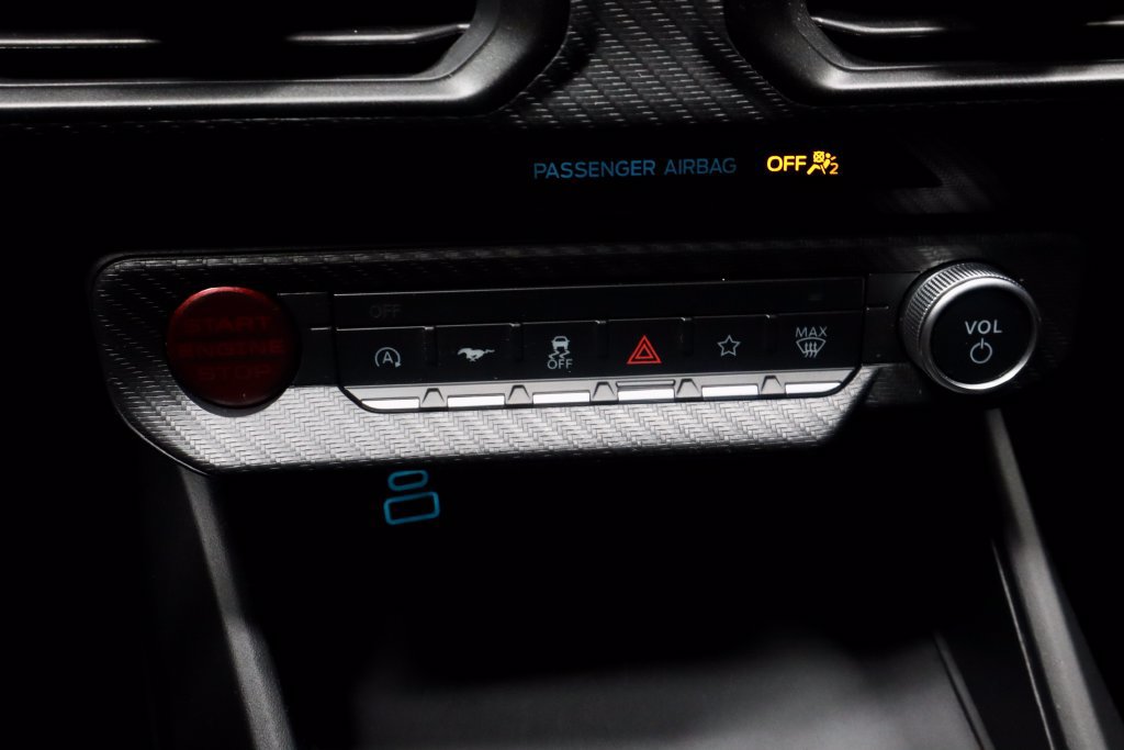 Certified 2025 Ford Mustang GT RWD image 26