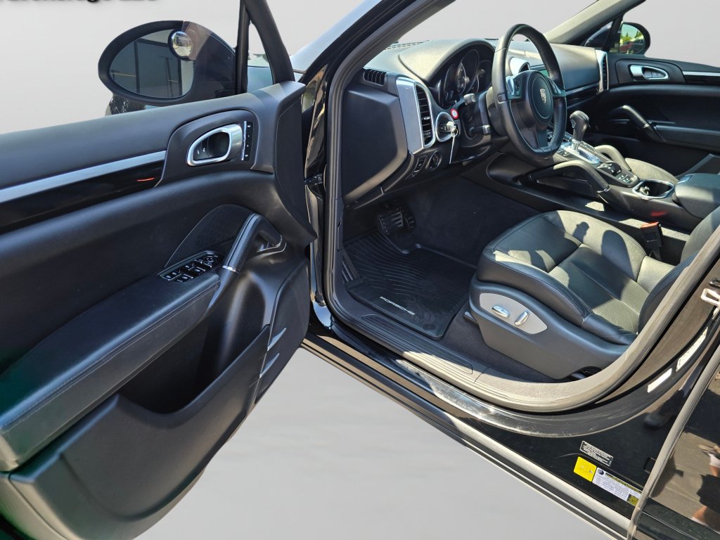 Used 2012 Porsche Cayenne AWD/4WD image 21