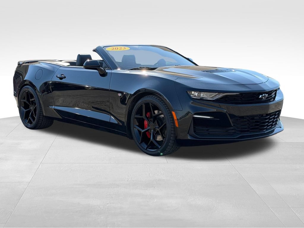 Used 2023 Chevrolet Camaro SS RWD image 8