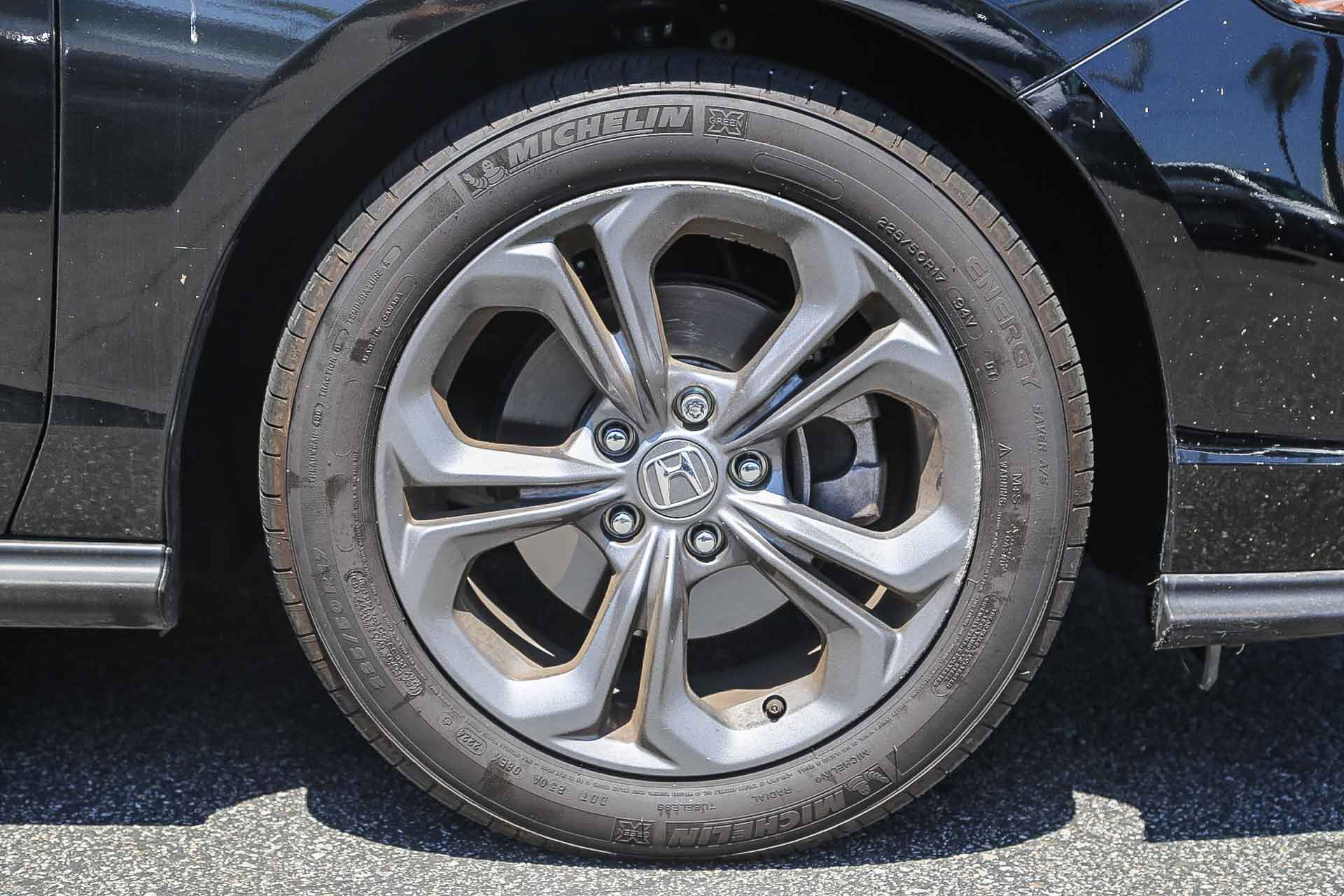 Used 2024 Honda Accord EX image 11