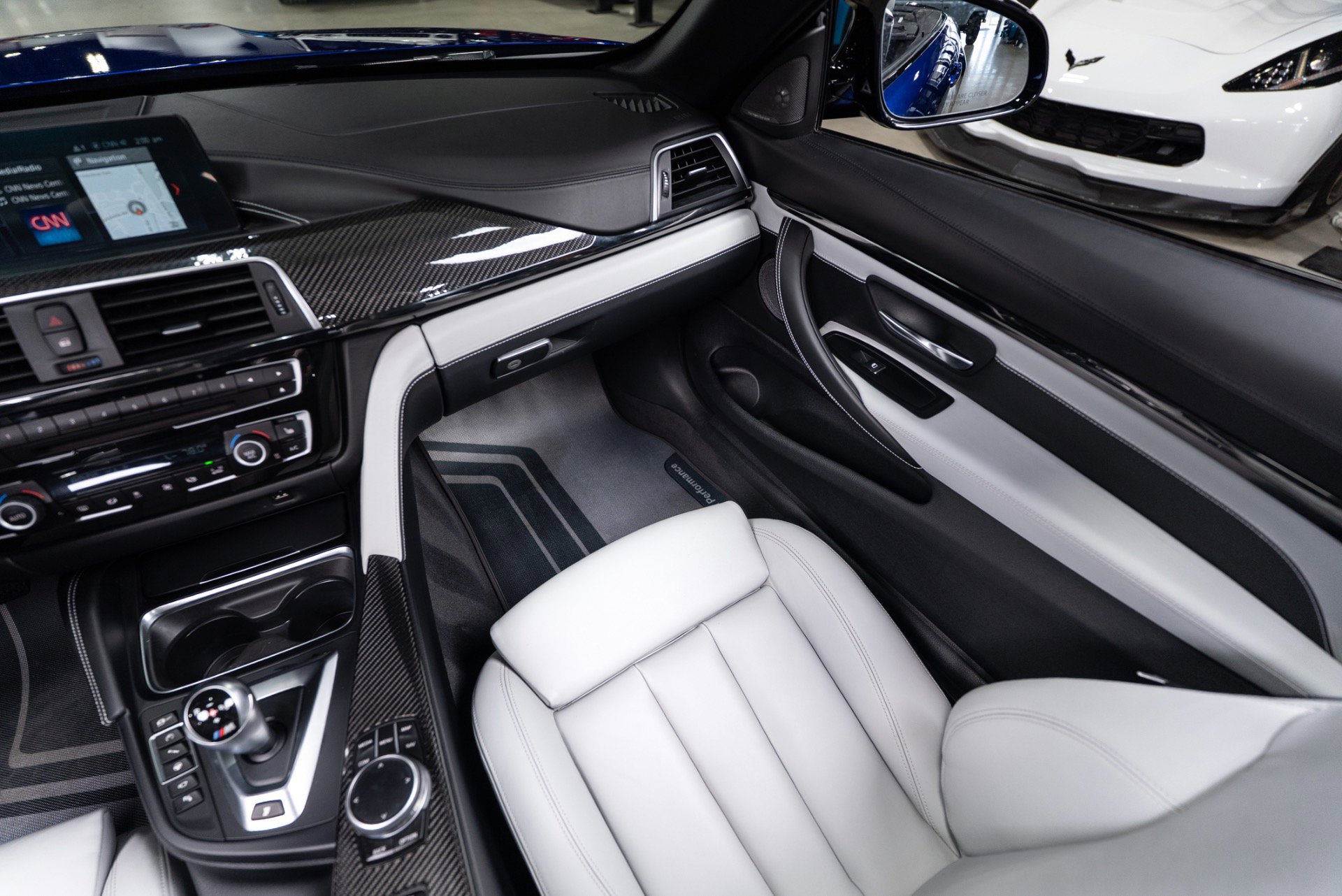 Used 2020 BMW M4 Convertible w/ Executive Package image 80