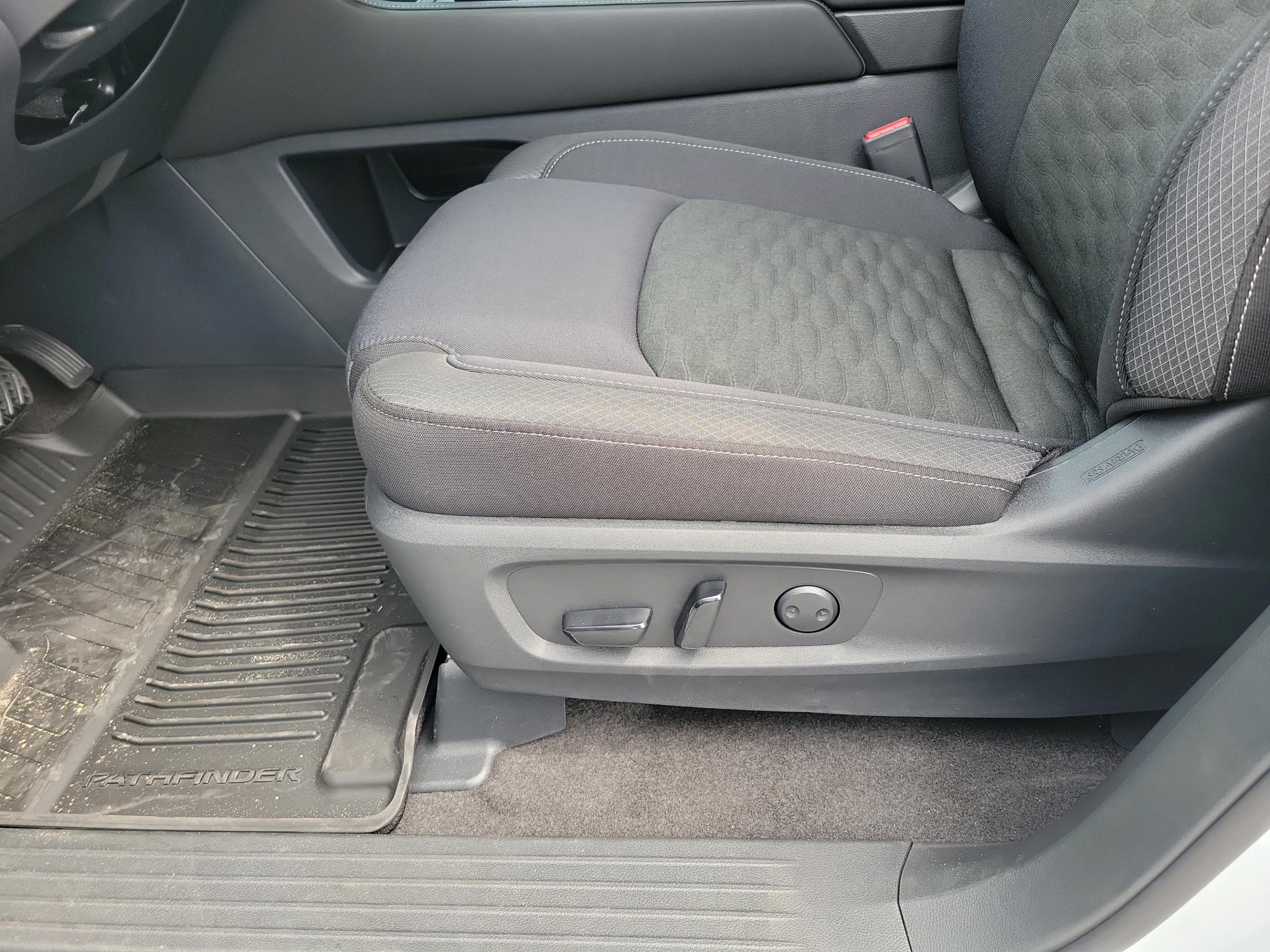 New 2026 Nissan Pathfinder SV FWD image 20
