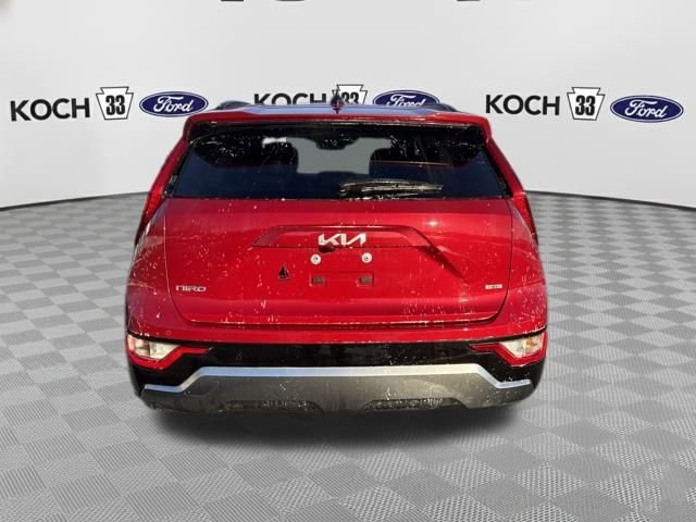 Used 2023 Kia Niro EX Touring image 6
