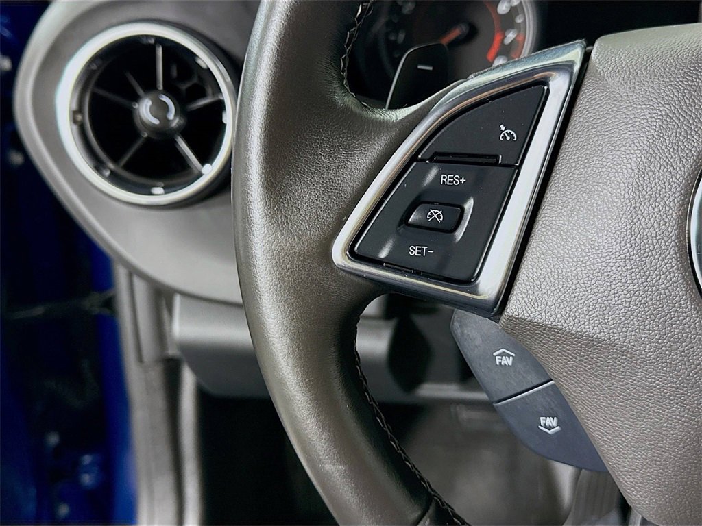 Used 2023 Chevrolet Camaro LT w/ Technology Package image 27