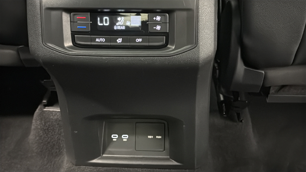 Used 2022 Volkswagen Atlas SEL AWD/4WD image 38