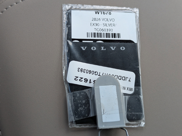 New 2026 Volvo EX90 Plus RWD image 24