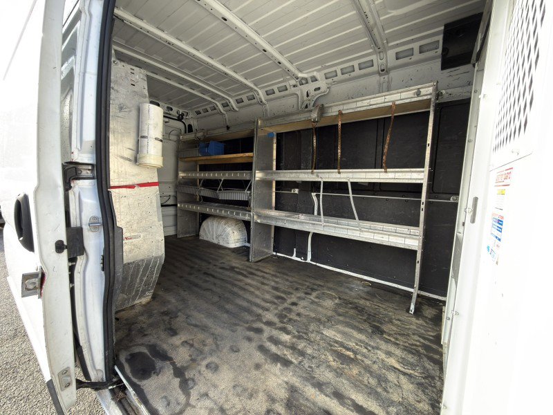 Used 2017 RAM ProMaster 2500 w/ Interior Convenience Group image 26